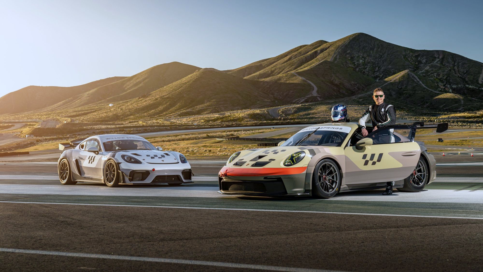 Porsche 911 GT3 Cup and 718 GT4 at Willow Springs